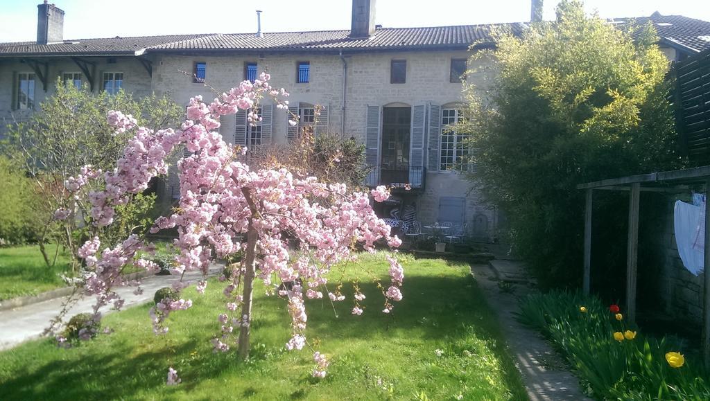 Le Val Du Roy Bed & Breakfast Joinville Exterior photo